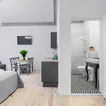 1899 Apartahotel 3*