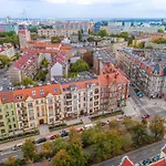1899 3*