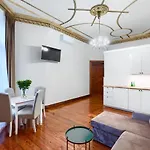 1899 Aparthotel